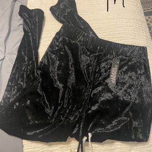 Black velvet joggers- new with tags